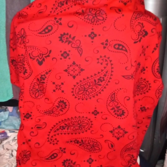 Ladies Bailey Apparel Size Med (10-12) - Picture 2 of 3